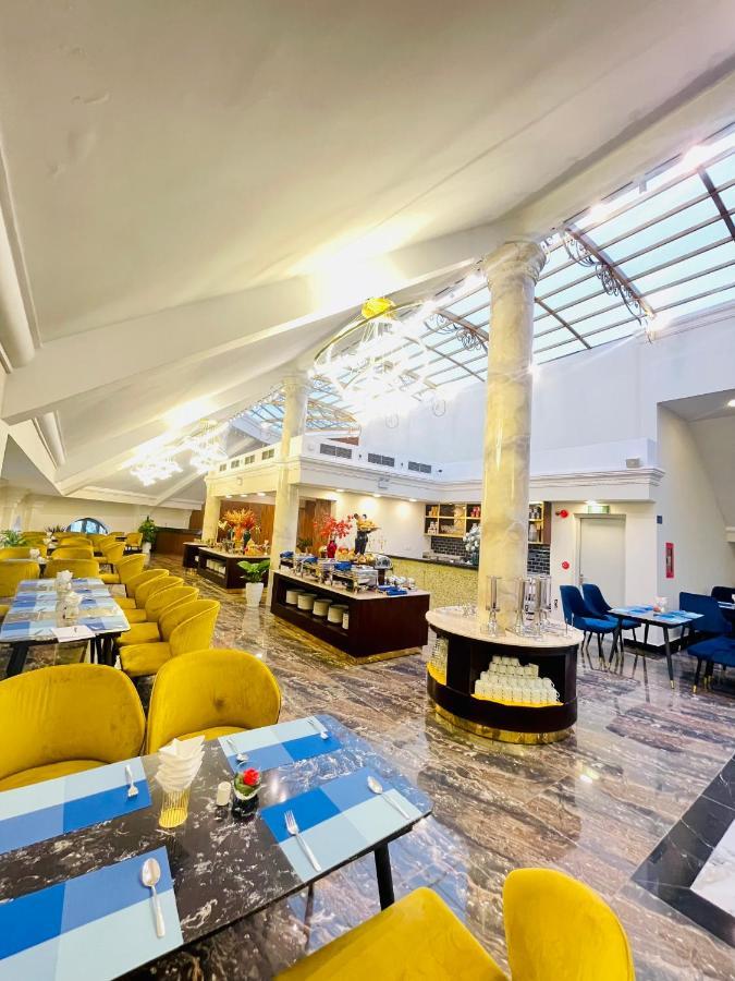 Sandals Camellia Hotel Dalat Bagian luar foto